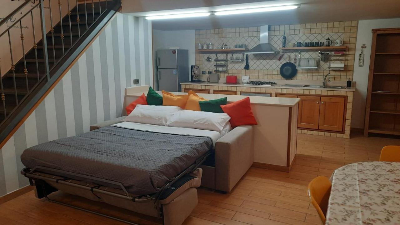 White Home Quartieri Spagnoli 나폴리 외부 사진