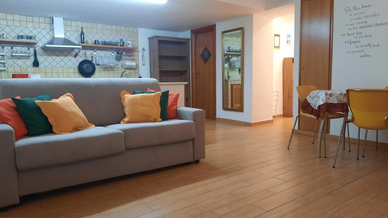 White Home Quartieri Spagnoli 나폴리 외부 사진