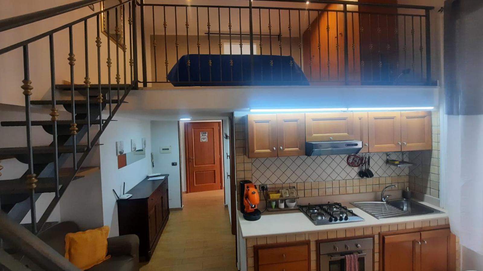 White Home Quartieri Spagnoli 나폴리 외부 사진