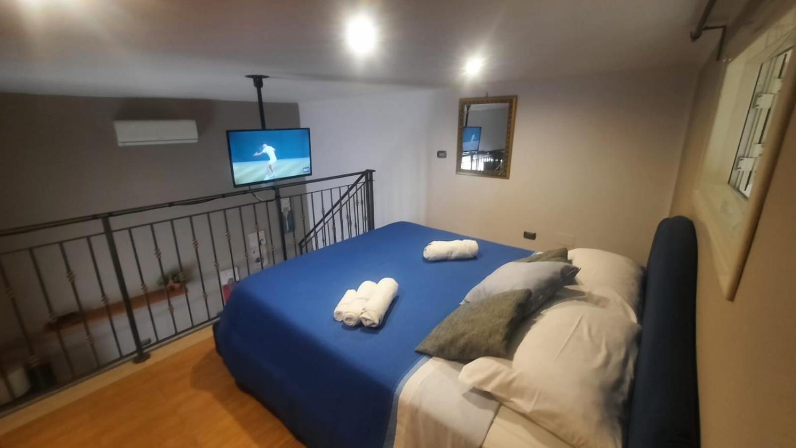 White Home Quartieri Spagnoli 나폴리 외부 사진